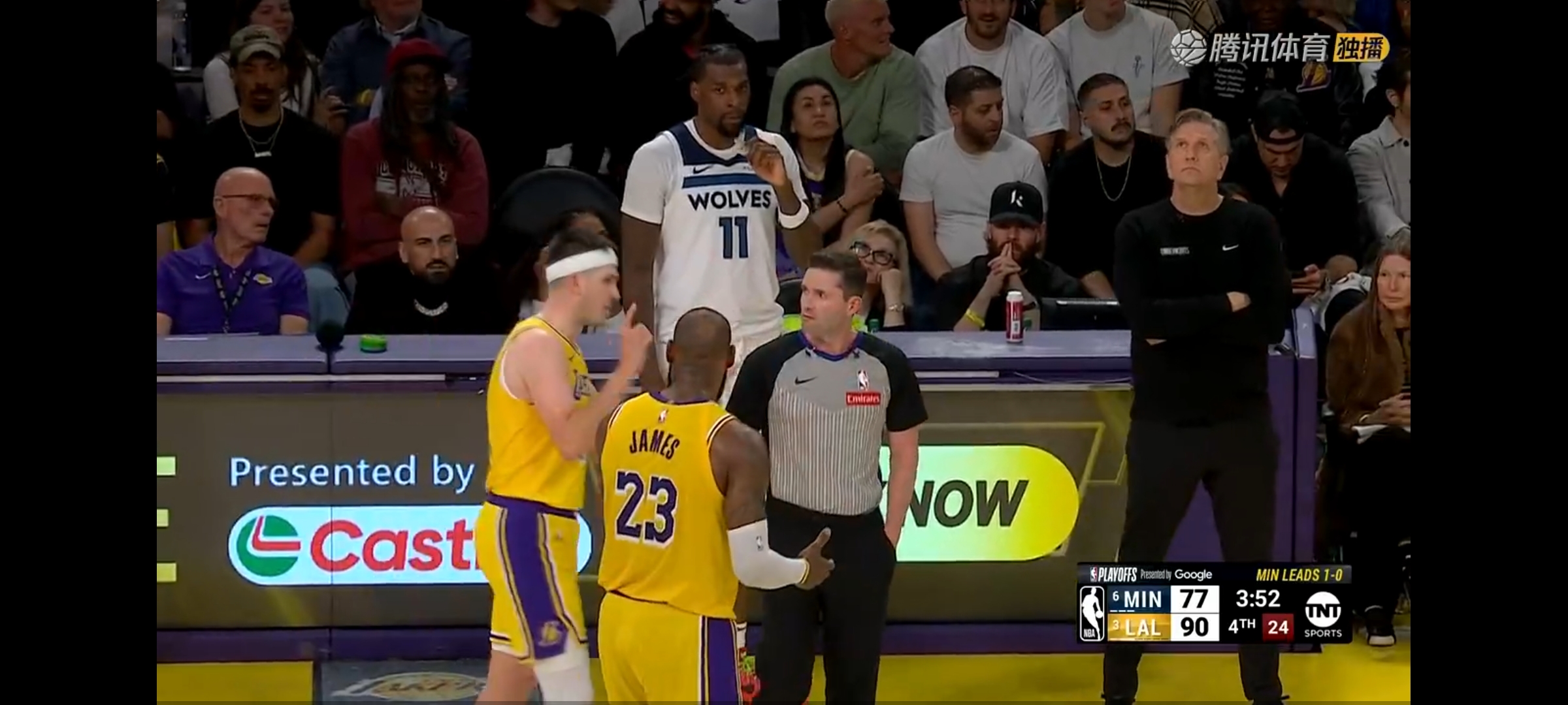 开云中国-阿扎伦卡重返赛场，持续失利首场状态出色，湖人观众沸腾！-开云中国