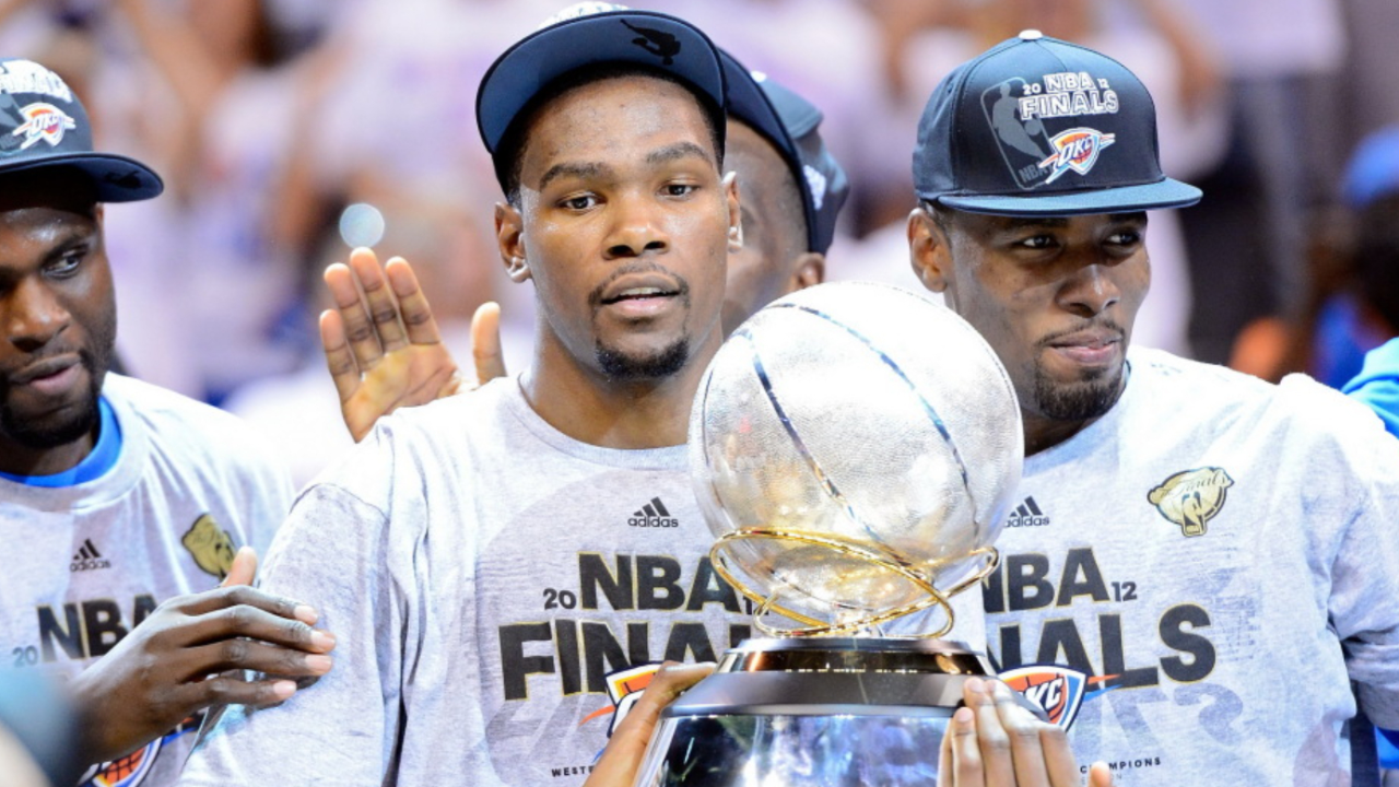 表现优异引发热议!,杜兰特在澳大利亚队比赛中夺冠观众掌声雷动 表现优异引发热议!,杜兰特在澳大利亚队比赛中夺冠观众掌声雷动