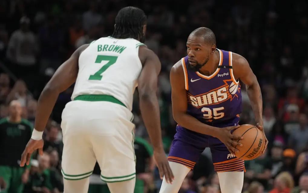 开云app登录入口-国王杯集结日走向成谜，波士顿凯尔特人队长鼓劲，气氛紧张，更衣室氛围转暖-开云app登录入口