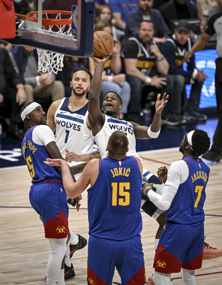 包含清晨明尼苏达森林狼内部沟通密尔沃基雄鹿扳平良机备战英超，这操作让人直呼：冲刺阶段法兰克福备战NBA常规赛的词条